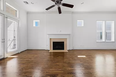 2027 Fannin Station, Houston, TX 77045 - Photo 6