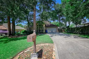12460 Lyra Dr, Willis, TX 77318 - Photo 2