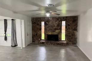 10415 Sageburrow Dr, Houston, TX 77089 - Photo 10