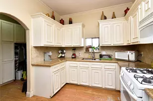 4104 Walker St, Houston, TX 77023 - Photo 14