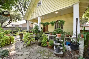 4104 Walker St, Houston, TX 77023 - Photo 6