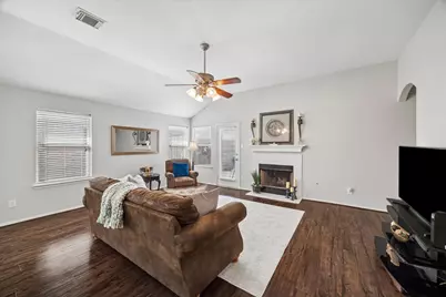 21583 Kings Bend Drive, Kingwood, TX 77339 - Photo 4