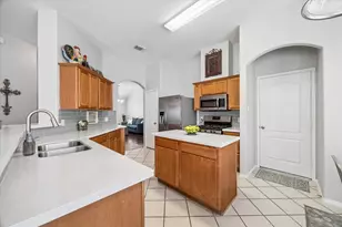 21583 Kings Bend Dr, Kingwood, TX 77339 - Photo 6
