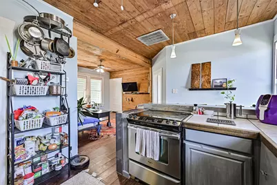 5005 Avenue N Rear, Galveston, TX 77551 - Photo 14