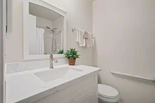 8051 Bay Branch Dr, The Woodlands, TX 77382 - Photo 14