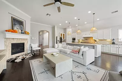 4519 Sterling Heights Lane, Sugar Land, TX 77479 - Photo 6