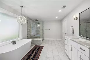 2702 Quincannon Ln, Houston, TX 77043 - Photo 18