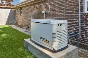 2702 Quincannon Ln, Houston, TX 77043 - Photo 30