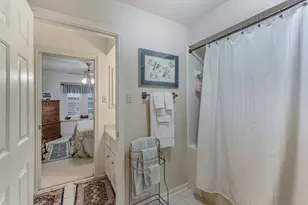 2004 E Lake Dr, Huntsville, TX 77340 - Photo 20