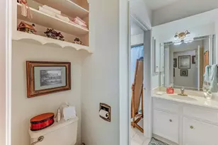 2004 E Lake Dr, Huntsville, TX 77340 - Photo 20