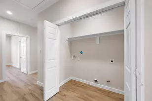 9409 Clinton Dr, Houston, TX 77029 - Photo 24