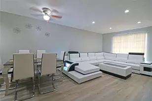 6305 Westward St, Houston, TX 77081 - Photo 4