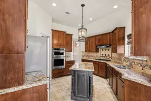 12439 Rutgers Park Ct, Houston, TX 77058 - Photo 8