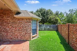 12439 Rutgers Park Ct, Houston, TX 77058 - Photo 30