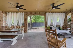 1680 Beech Dr, Conroe, TX 77385 - Photo 32