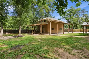 1680 Beech Dr, Conroe, TX 77385 - Photo 38