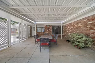 3731 Latma Dr, Houston, TX 77025 - Photo 22