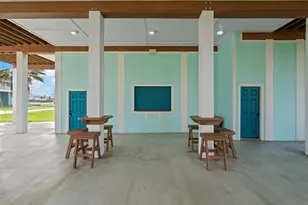 946 Raymond, Port Bolivar, TX 77650 - Photo 8