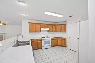 10027 Encino Cove Court, Houston, TX 77064 - Photo 16
