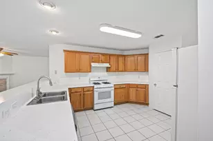 10027 Encino Cove Ct, Houston, TX 77064 - Photo 16
