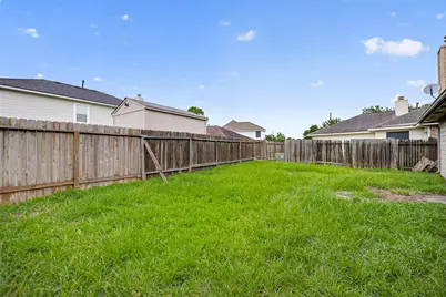 10027 Encino Cove Court, Houston, TX 77064 - Photo 46