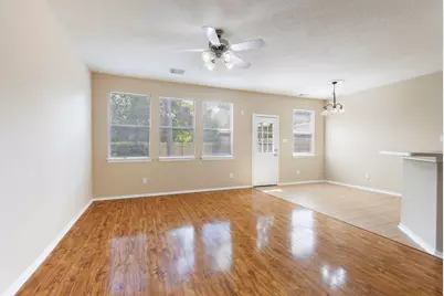 106 E Stedhill Loop, The Woodlands, TX 77384 - Photo 14