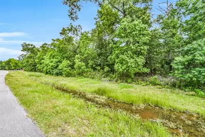 614 County Road 6324, Dayton, TX 77535 - Photo 14