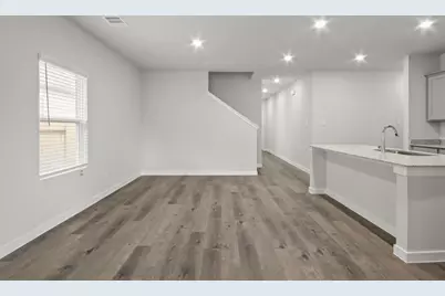 492 Shoreview Drive, Conroe, TX 77303 - Photo 6