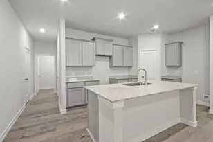 492 Shoreview Dr, Conroe, TX 77303 - Photo 4