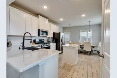 10602 Sunrise Park Lane, Humble, TX 77396 - Photo 6