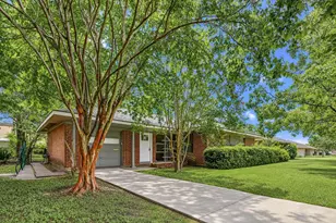 4026 Omeara Dr, Houston, TX 77025 - Photo 2
