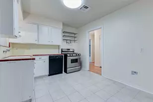 4026 Omeara Dr, Houston, TX 77025 - Photo 8