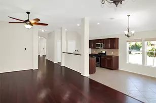 26920 Carriage Manor Ln, Kingwood, TX 77339 - Photo 4