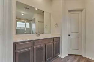 211 Garnett St, Magnolia, TX 77354 - Photo 22