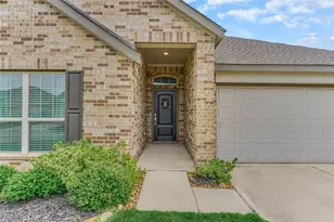 211 Garnett St, Magnolia, TX 77354 - Photo 4