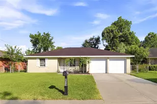 211 Estelle Cir, Texas City, TX 77591 - Photo 4