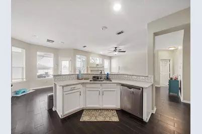 5710 Eldridge Glen Drive, Houston, TX 77041 - Photo 14