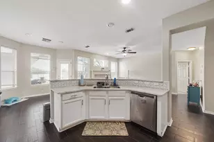 5710 Eldridge Glen Dr, Houston, TX 77041 - Photo 14