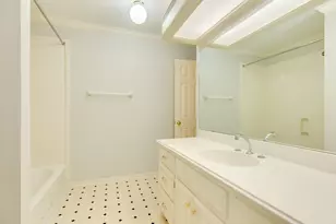 95 Rosewood St, Lake Jackson, TX 77566 - Photo 32