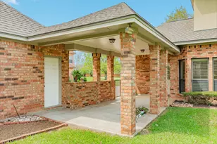 95 Rosewood St, Lake Jackson, TX 77566 - Photo 40