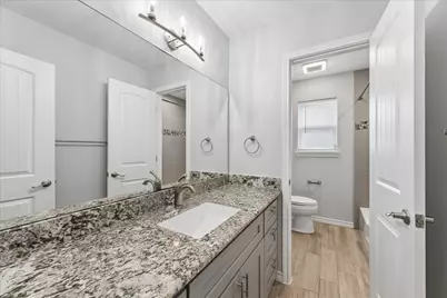 2811 Frostwood Circle, Dickinson, TX 77539 - Photo 12