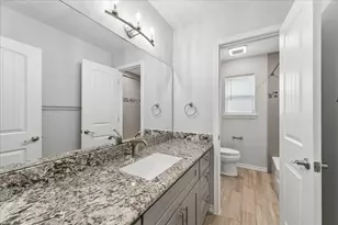 2811 Frostwood Cir, Dickinson, TX 77539 - Photo 12