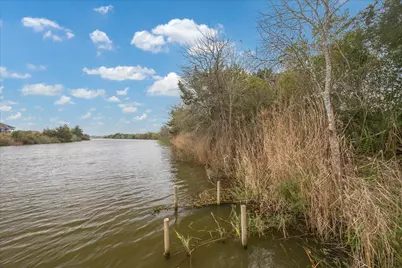 19511 Old Galveston Road, Webster, TX 77598 - Photo 6