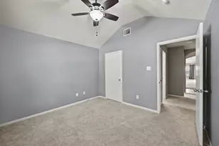 10235 Mills Run Dr, Houston, TX 77070 - Photo 20
