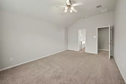10235 Mills Run Drive, Houston, TX 77070 - Photo 12