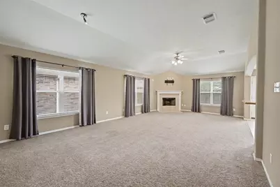 10235 Mills Run Drive, Houston, TX 77070 - Photo 6