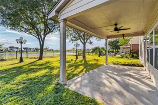 518 Honeysuckle Vine Dr, Rosenberg, TX 77469 - Photo 28