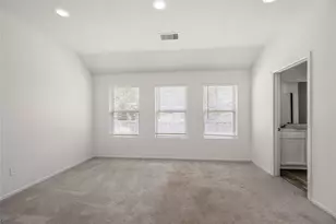 1351 Antigua Dr, Conroe, TX 77301 - Photo 10