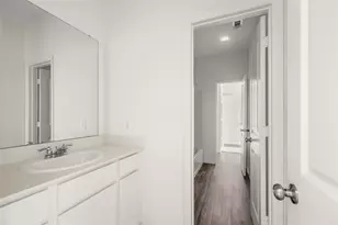 1351 Antigua Dr, Conroe, TX 77301 - Photo 20