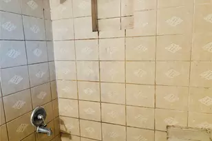 4906 Hollybrook Ln, Houston, TX 77039 - Photo 14